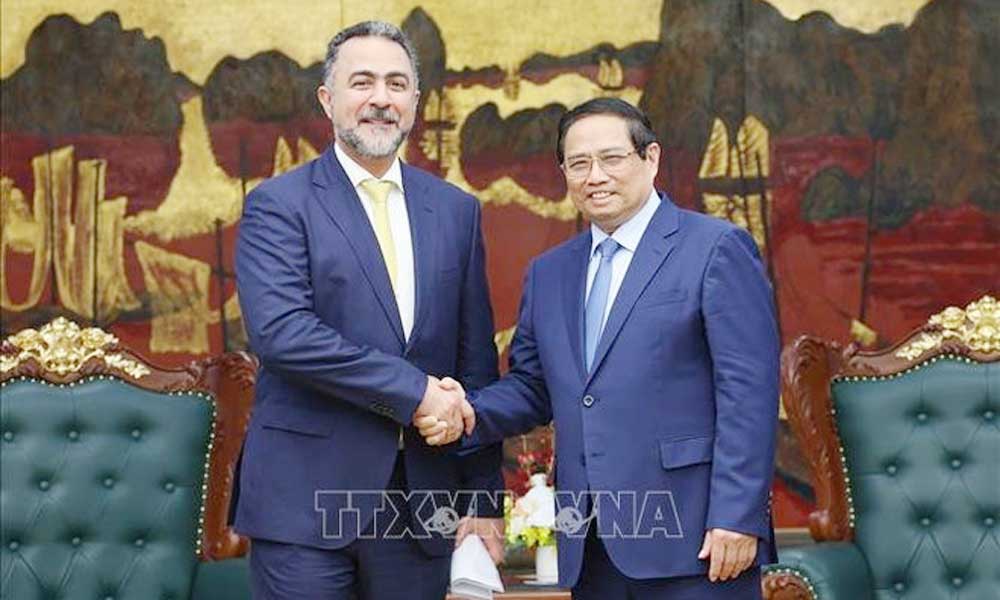 Prime Minister suggests raising Vietnam – Oman Investment Fund’s scale to 1 billion USD